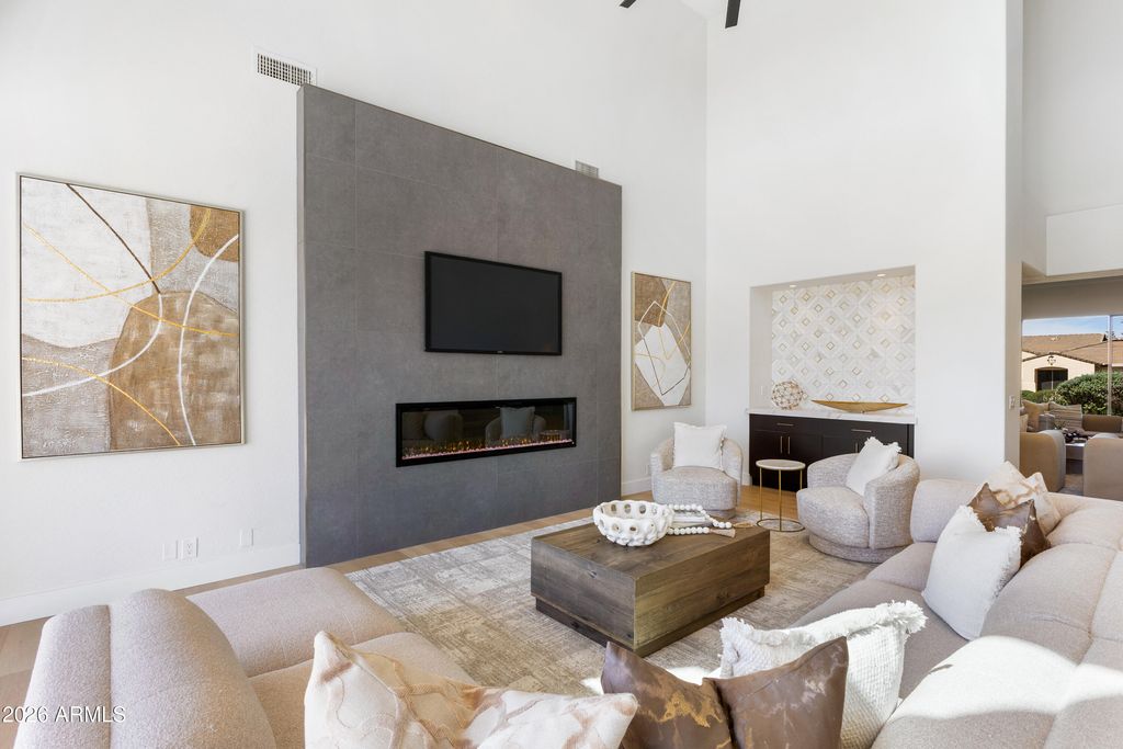 Image 31 of property listing at 27589 N 61ST Place, Scottsdale, AZ 85266