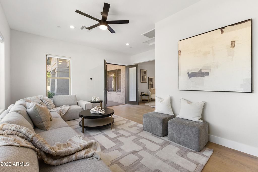 Image 63 of property listing at 27589 N 61ST Place, Scottsdale, AZ 85266