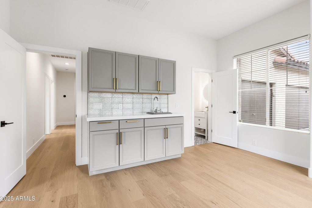 Image 78 of property listing at 27589 N 61ST Place, Scottsdale, AZ 85266