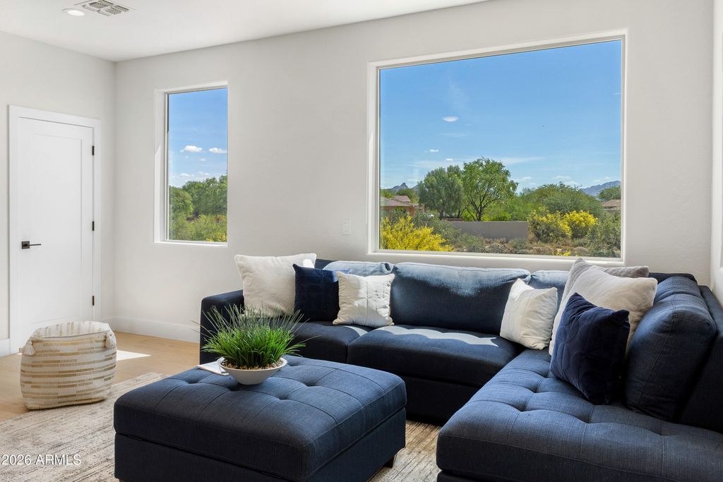 Image 82 of property listing at 27589 N 61ST Place, Scottsdale, AZ 85266