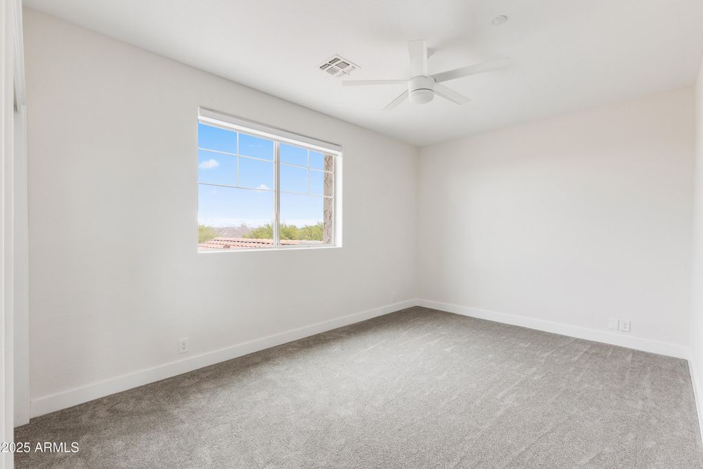 Image 86 of property listing at 27589 N 61ST Place, Scottsdale, AZ 85266