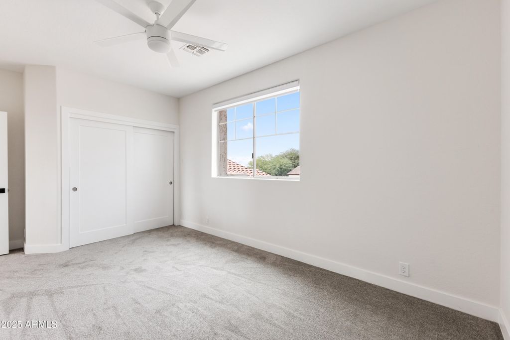 Image 87 of property listing at 27589 N 61ST Place, Scottsdale, AZ 85266