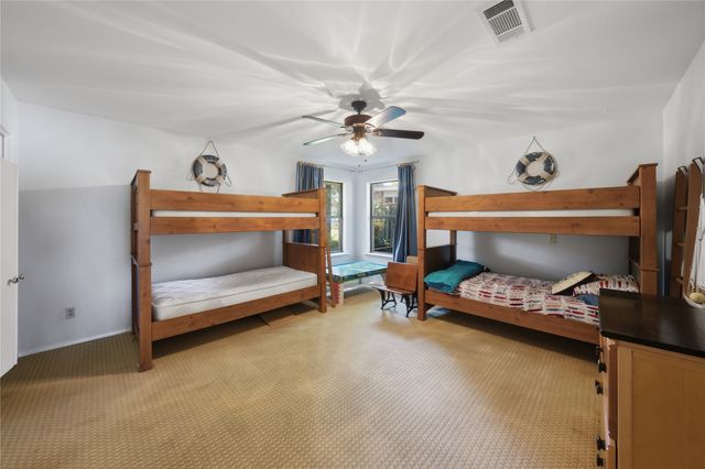 116 Camino Robles Street, Gun Barrel City, TX 75156