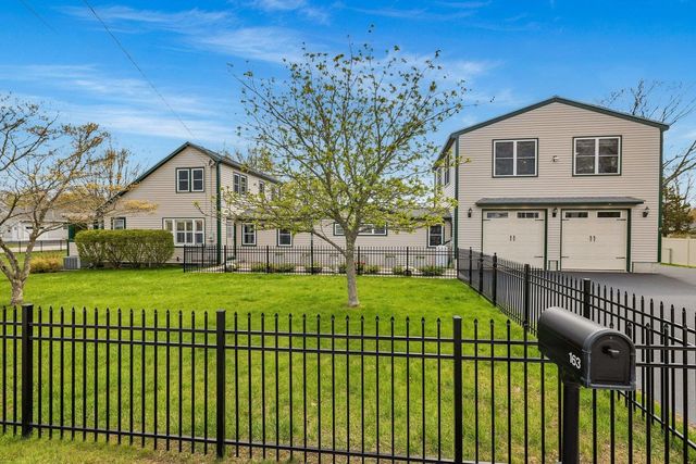 163 Ocean Road, Portsmouth, NH 03801