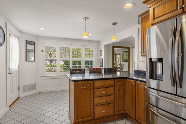 163 Ocean Road, Portsmouth, NH 03801