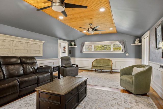 163 Ocean Road, Portsmouth, NH 03801