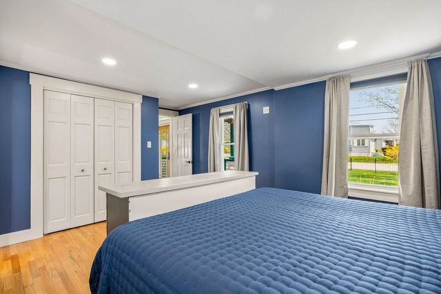 163 Ocean Road, Portsmouth, NH 03801