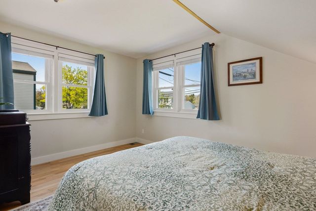 163 Ocean Road, Portsmouth, NH 03801