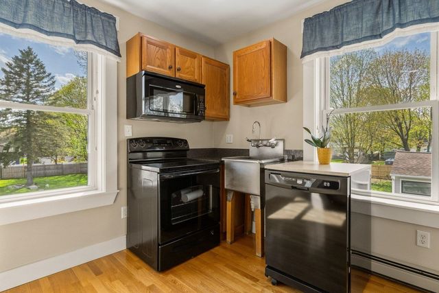 163 Ocean Road, Portsmouth, NH 03801