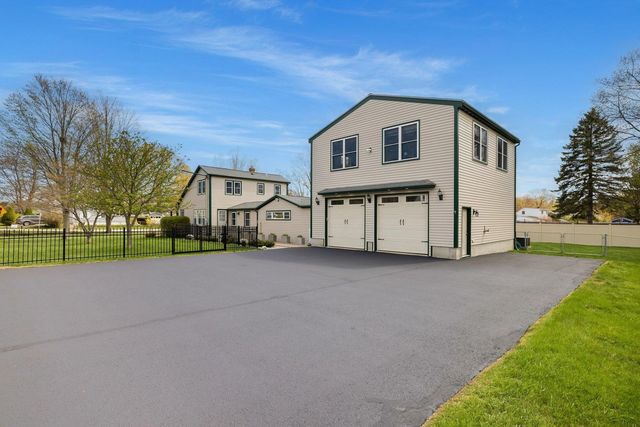 163 Ocean Road, Portsmouth, NH 03801