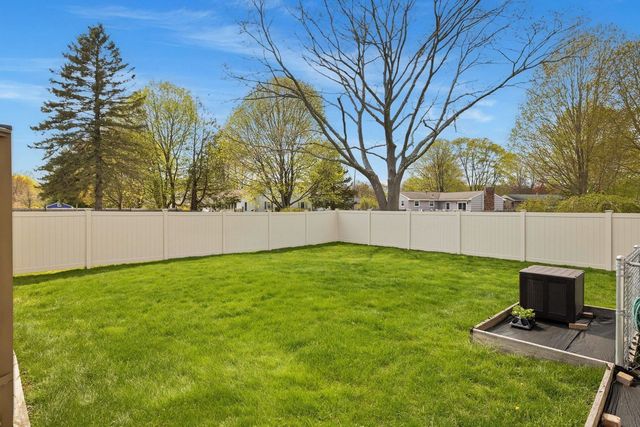 163 Ocean Road, Portsmouth, NH 03801