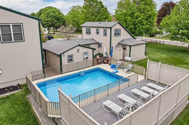 163 Ocean Road, Portsmouth, NH 03801