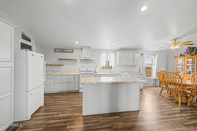 24917 W MORNING VISTA Lane, Wittmann, AZ 85361
