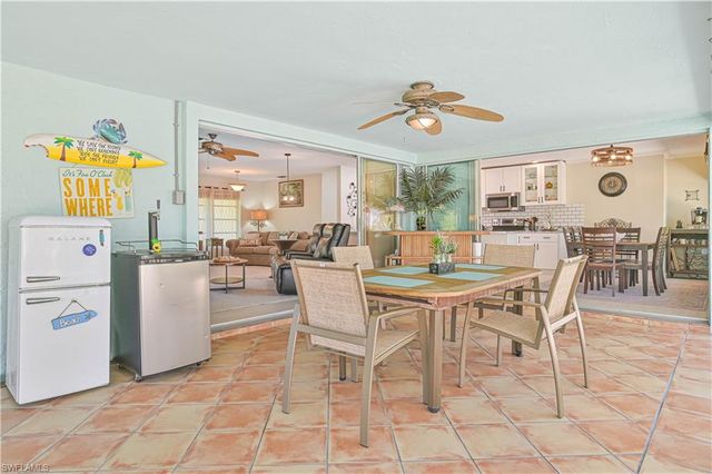 1910 Oak DR, Alva, FL 33920