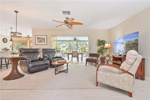 1910 Oak DR, Alva, FL 33920