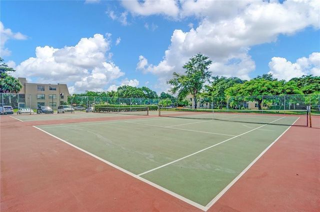 9101 Lime Bay Boulevard 308, Tamarac, FL 33321