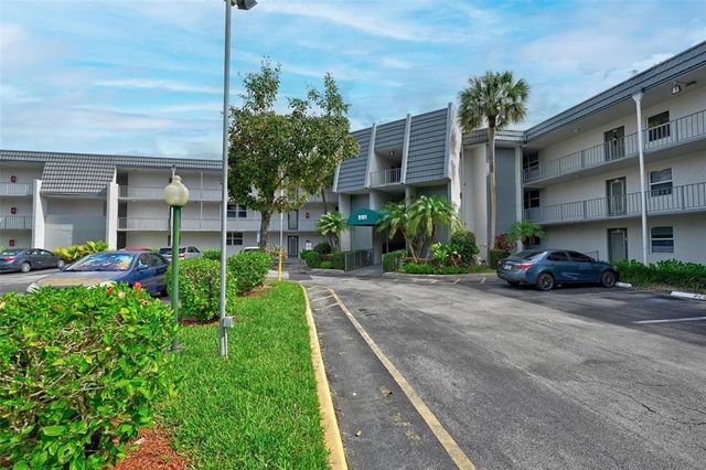 9101 Lime Bay Boulevard 308, Tamarac, FL 33321