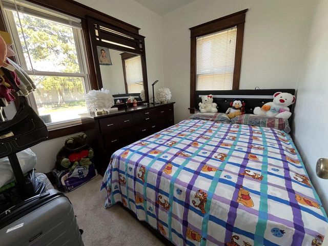 709 W ELSIE STREET, Appleton, WI 54914
