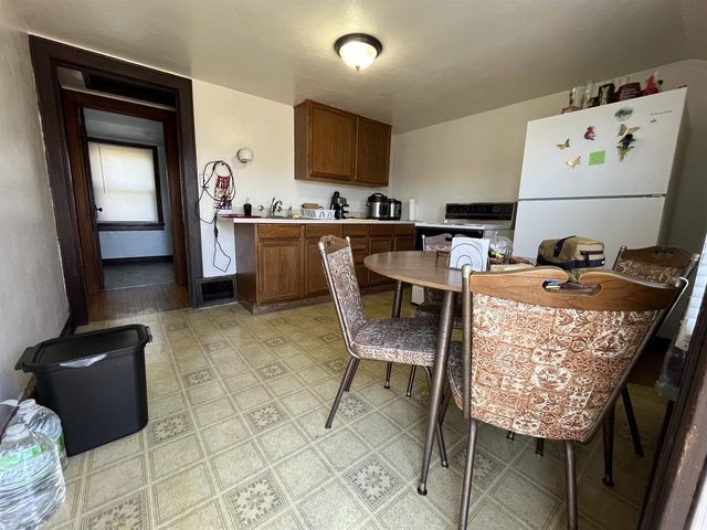 709 W ELSIE STREET, Appleton, WI 54914