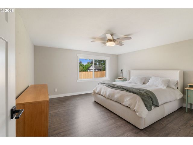 2604 Ne 49TH St, Vancouver, WA 98663