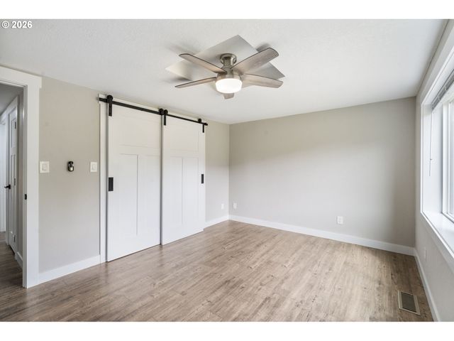 2604 Ne 49TH St, Vancouver, WA 98663