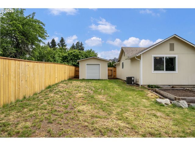 2604 Ne 49TH St, Vancouver, WA 98663