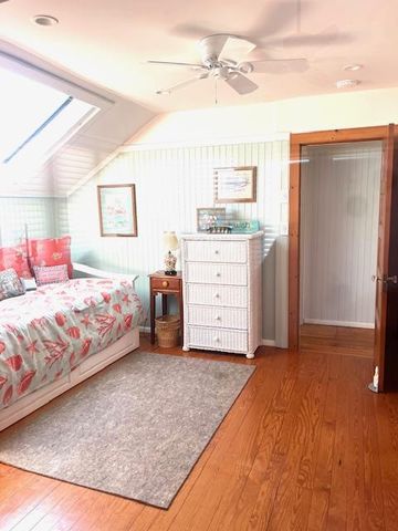 4135 Camp Mineola Road, Mattituck, NY 11952