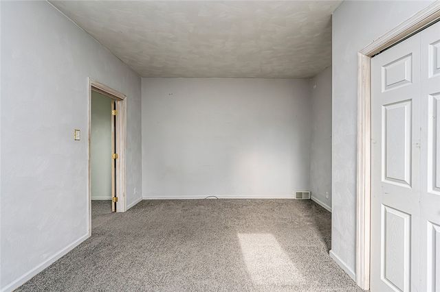 1602 KANSAS AVE, White Oak, PA 15131