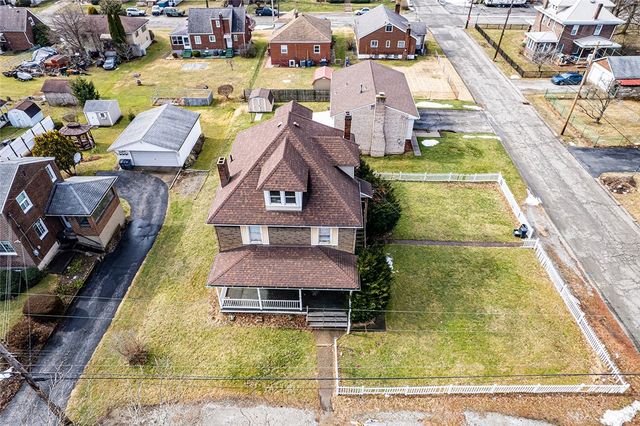 1602 KANSAS AVE, White Oak, PA 15131