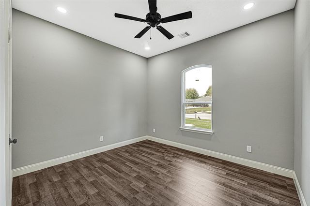 4118 Bear Creek Trace, Baytown, TX 77521