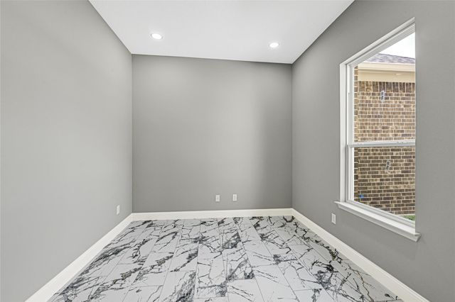 4118 Bear Creek Trace, Baytown, TX 77521