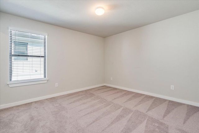 144 Threshing RD A, Buda, TX 78610