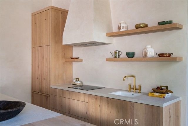 4170 Sunnyslope Avenue, Sherman Oaks, CA 91423