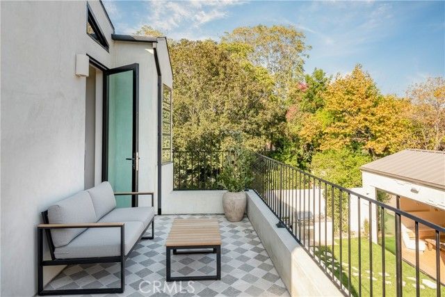 4170 Sunnyslope Avenue, Sherman Oaks, CA 91423