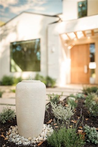 4170 Sunnyslope Avenue, Sherman Oaks, CA 91423