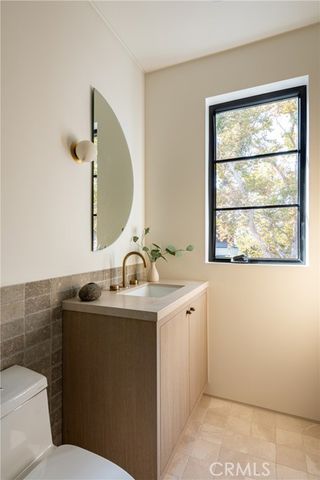 4170 Sunnyslope Avenue, Sherman Oaks, CA 91423