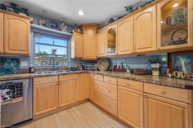 2342 Burton AVE, Fort Myers, FL 33907