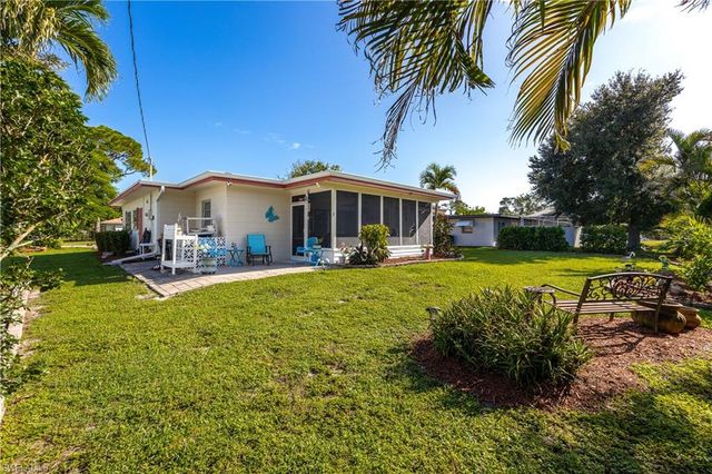 2342 Burton AVE, Fort Myers, FL 33907
