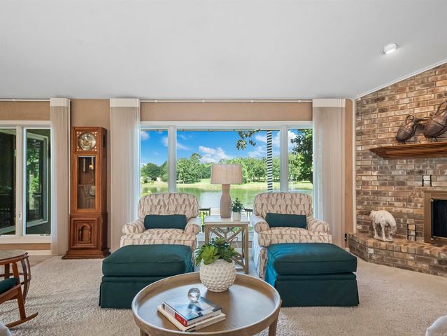 11 Realeza Court, Hot Springs Village, AR 71909