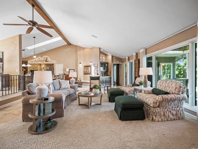 11 Realeza Court, Hot Springs Village, AR 71909