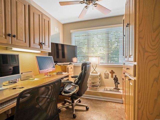 11 Realeza Court, Hot Springs Village, AR 71909