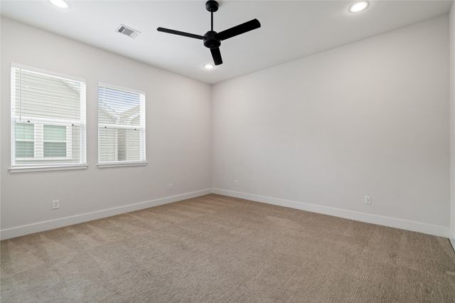 2206 Lou Ellen Lane B, Houston, TX 77018