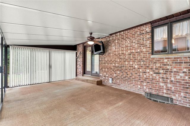 691 Finchingfield Lane, Webster, NY 14580