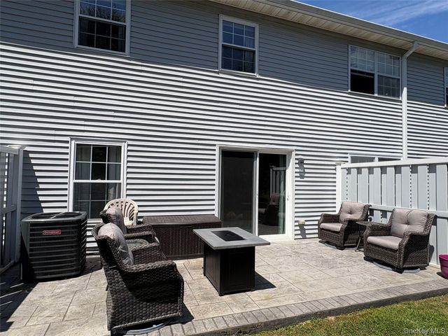 1307 Sara Circle, Port Jefferson Station, NY 11776