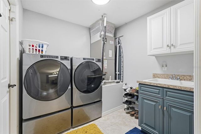 3418 72ND DRIVE E, Sarasota, FL 34243