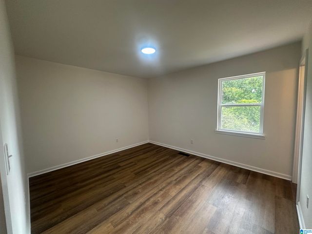 227 27TH COURT CIRCLE NW, Birmingham, AL 35215