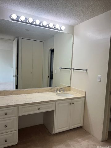 400 Hobron Lane 2815, Honolulu, HI 96815