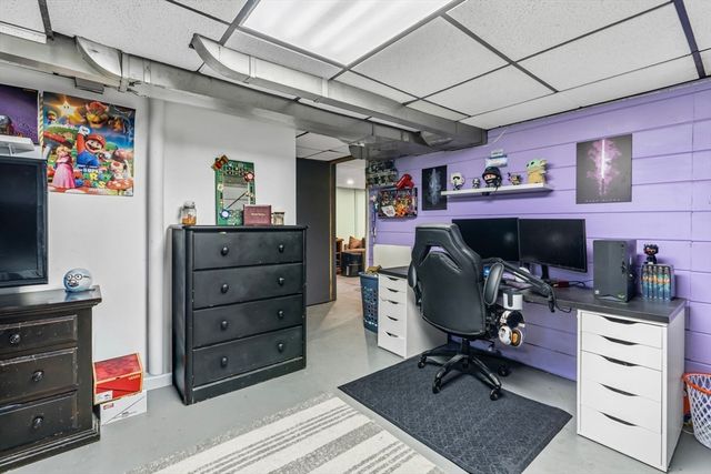 105 Plain Street, Easthampton, MA 01027