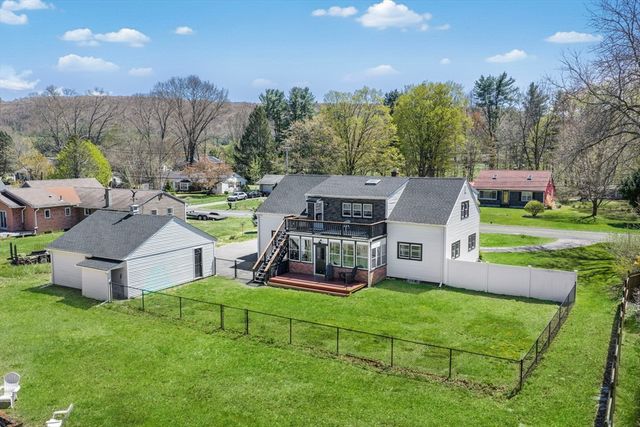 105 Plain Street, Easthampton, MA 01027