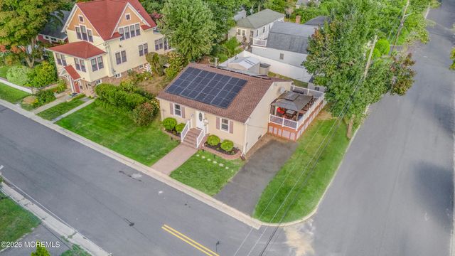 12 Raritan Avenue, Leonardo, NJ 07737